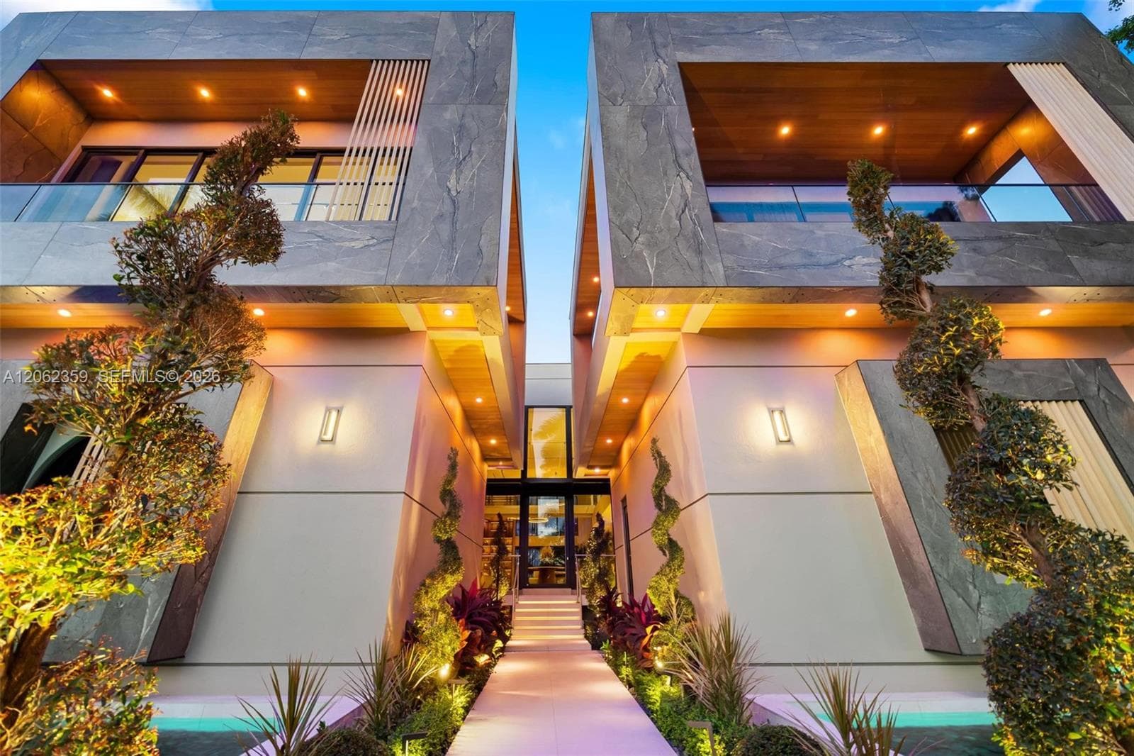 905 Belle Meade Island Dr, Miami FL 33138