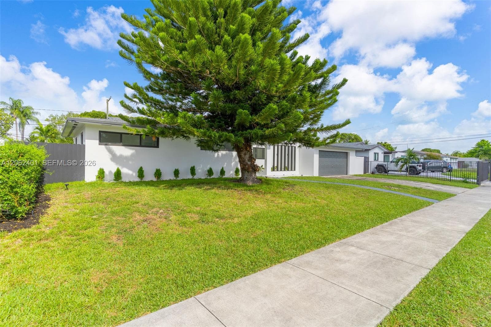 17630 SW 108th Ct, Miami FL 33157