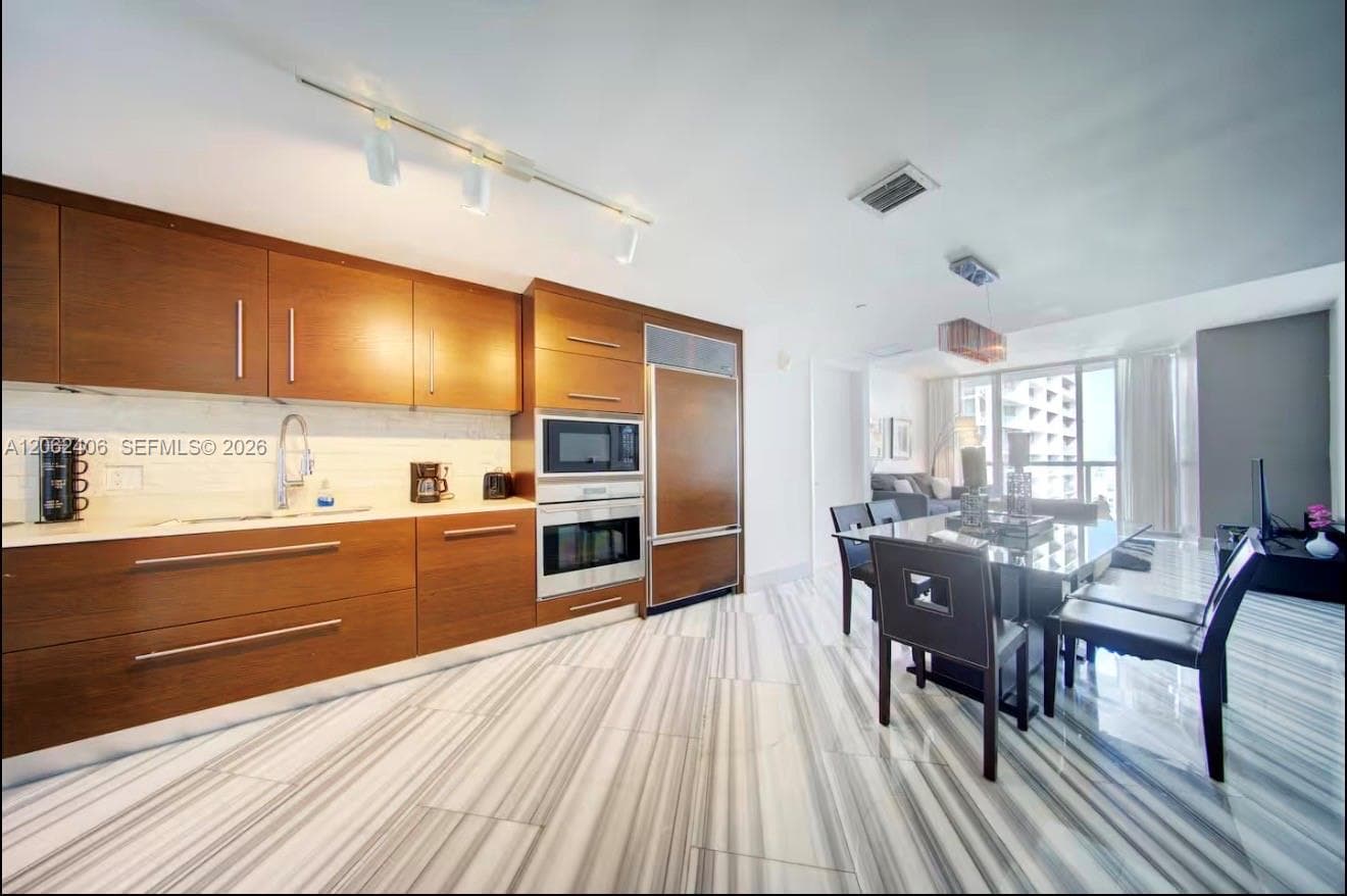 485 Brickell Ave # 4711, Miami FL 33131