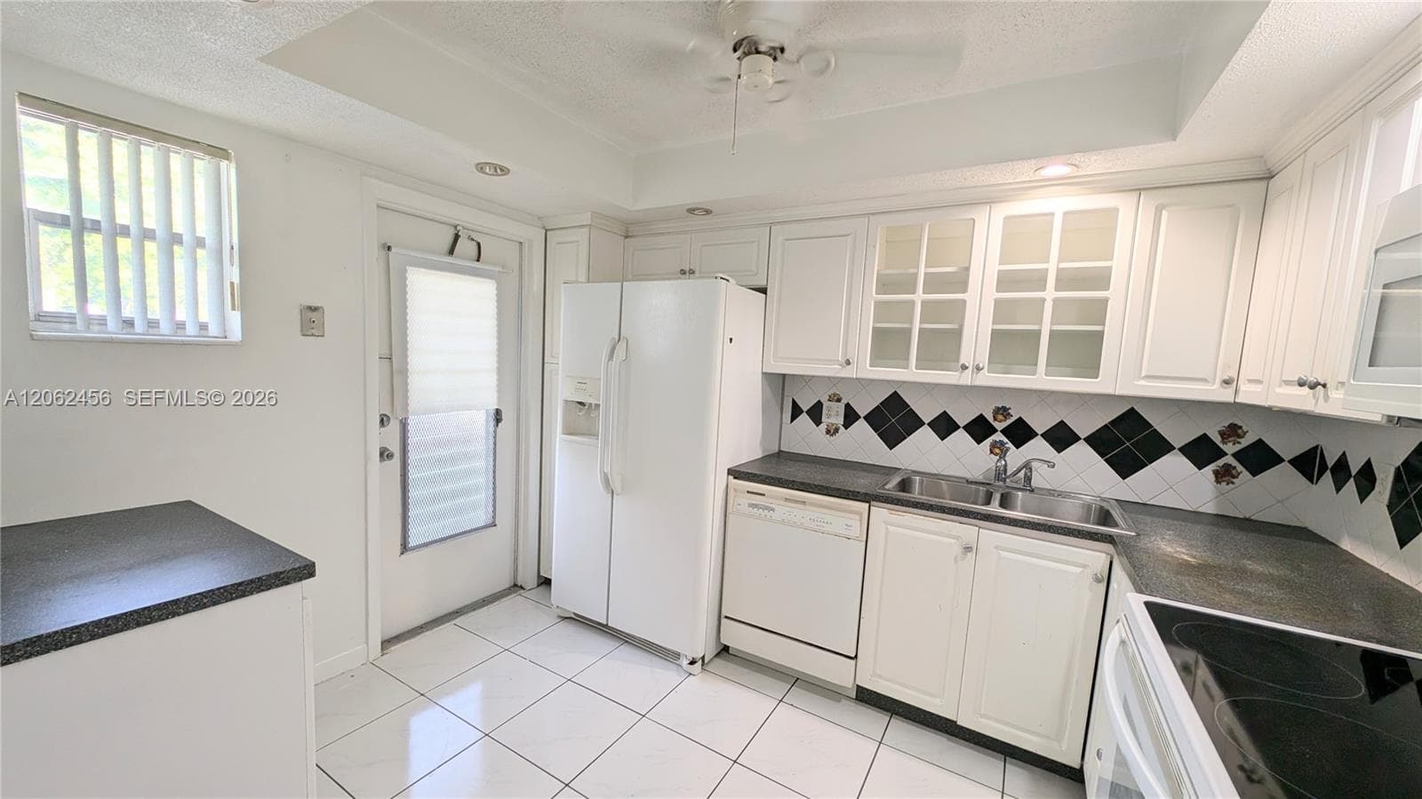 19051 NE 2nd Ave # 1507, Miami FL 33179