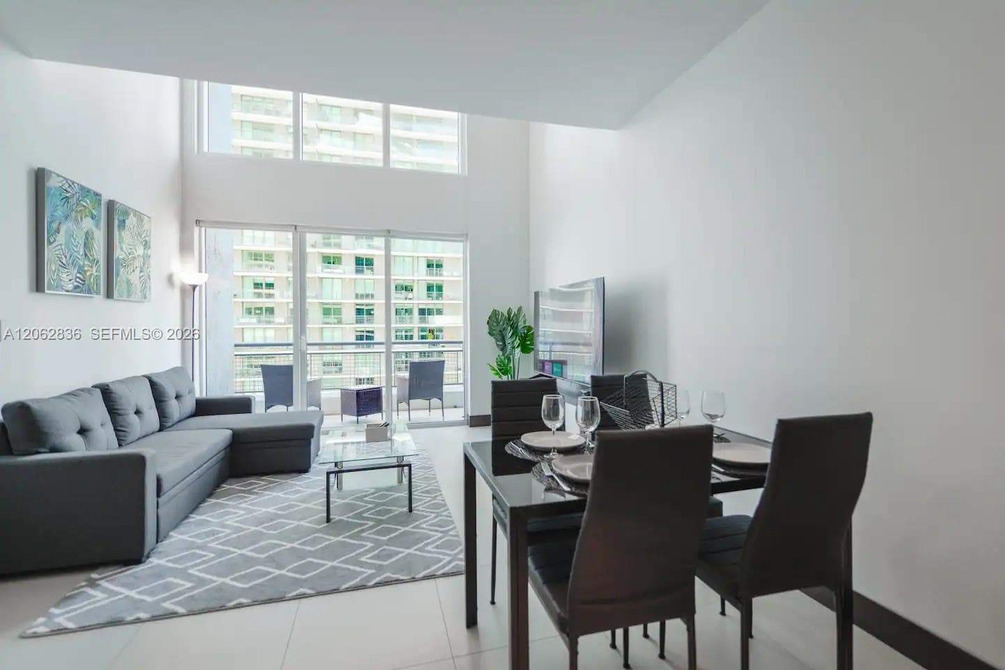 60 SW 13th St # 3814, Miami FL 33130