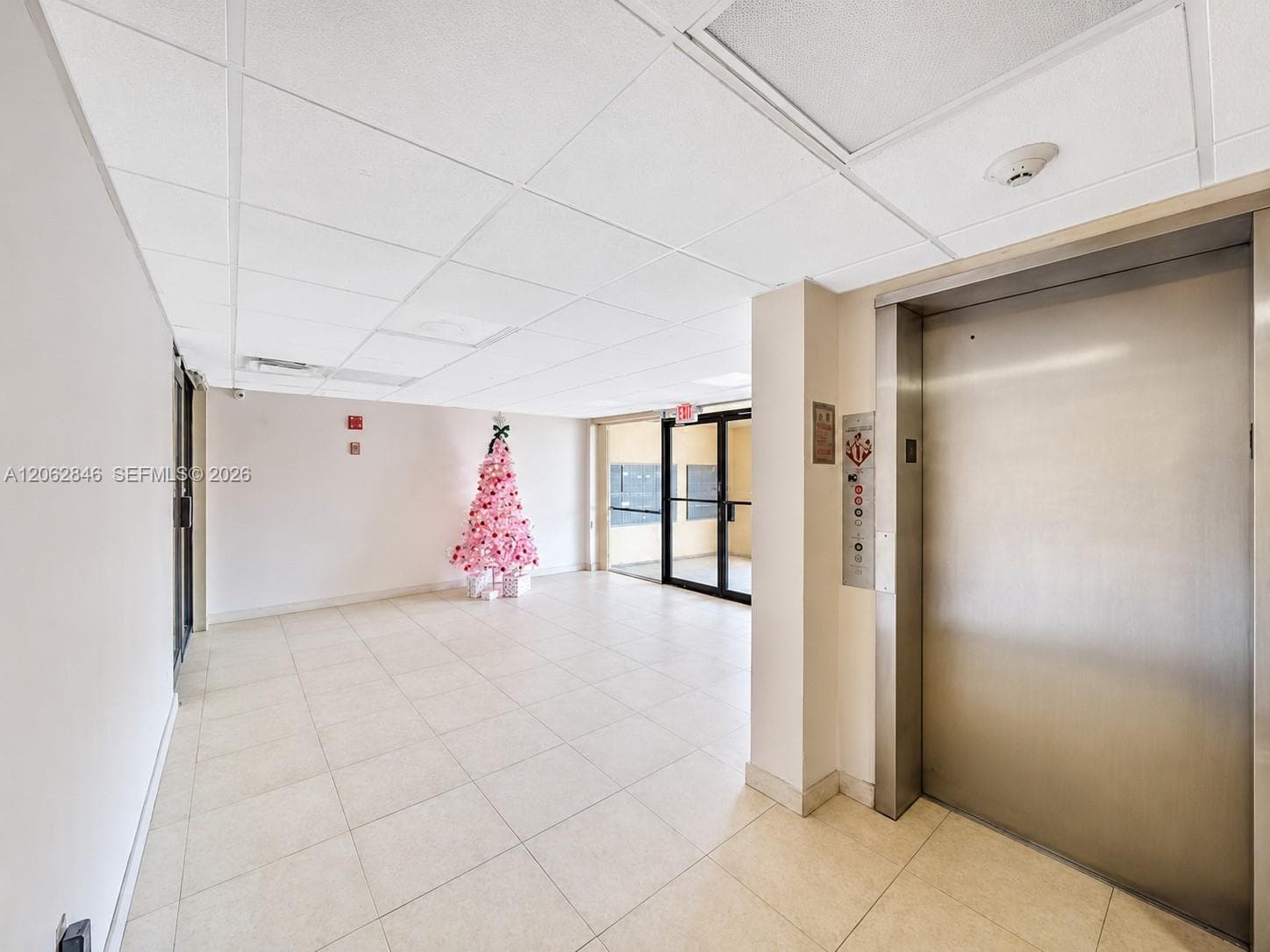 7921 Byron Ave # 404, Miami Beach FL 33141