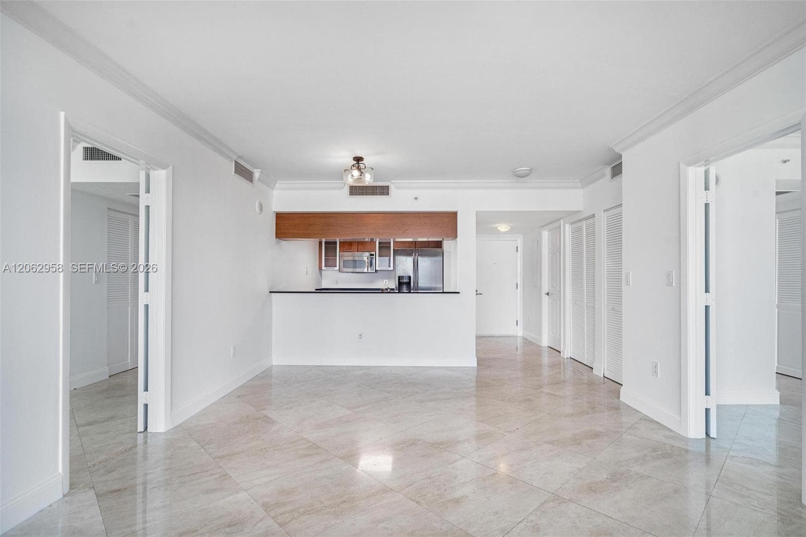 1800 N Bayshore Dr # 2410, Miami FL 33132