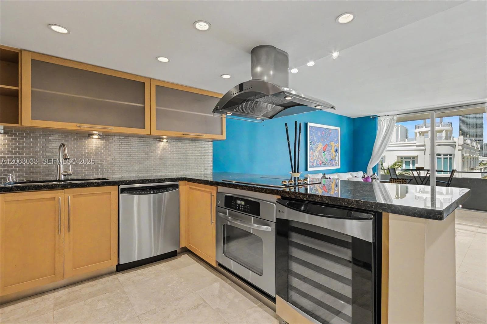465 Ocean Dr # 604, Miami Beach FL 33139