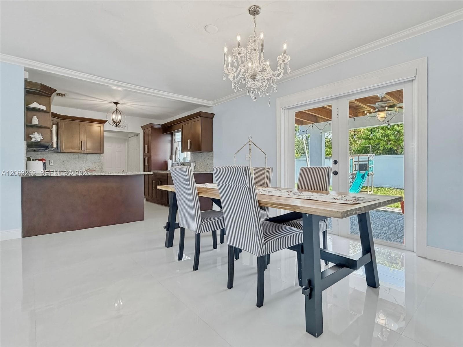8625 SW 42nd St, Miami FL 33155