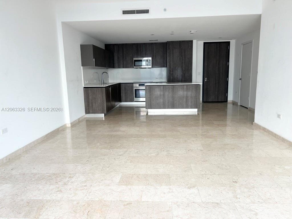 68 SE 6th St # 3810, Miami FL 33131