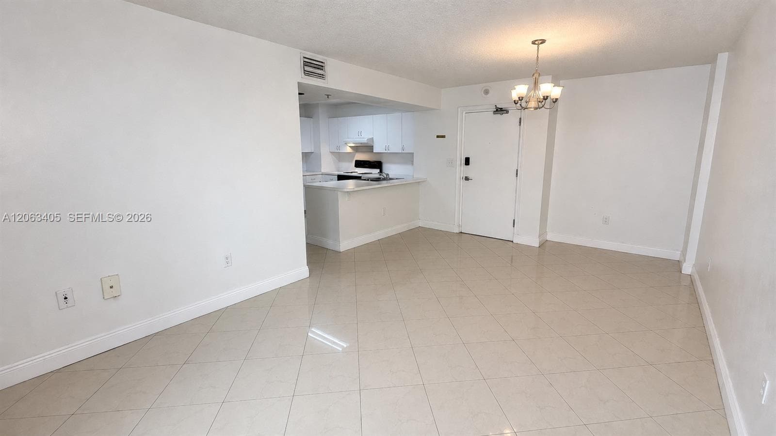 104 SW 9th St # 1403, Miami FL 33130