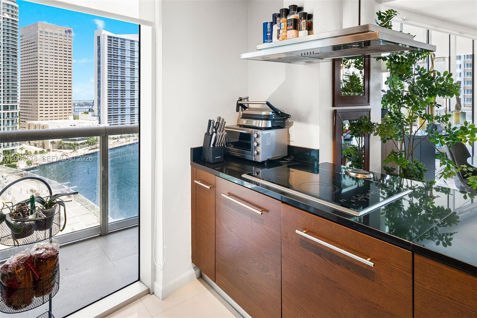 495 Brickell Ave # 1802, Miami FL 33131