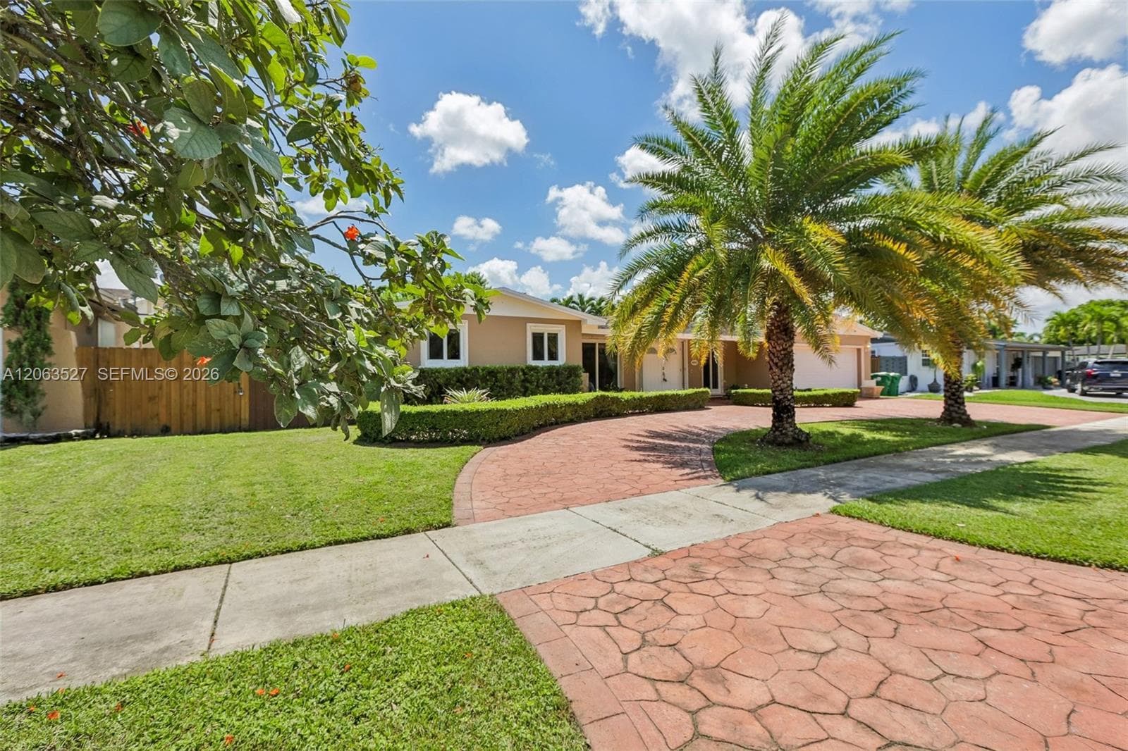 14552 SW 75th St, Miami FL 33183