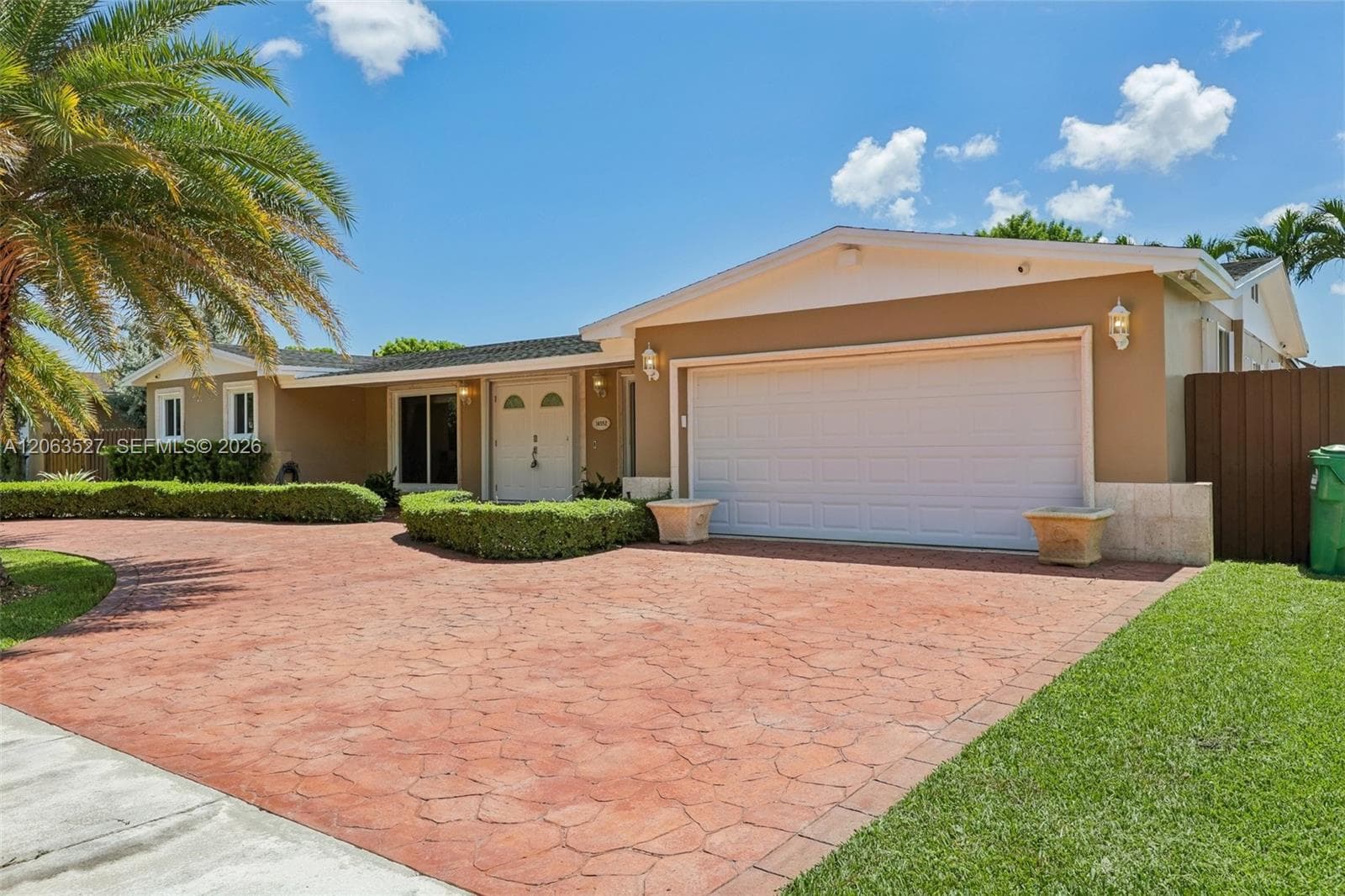 14552 SW 75th St, Miami FL 33183
