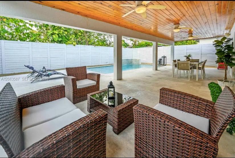 3427 Frow Ave, Miami FL 33133