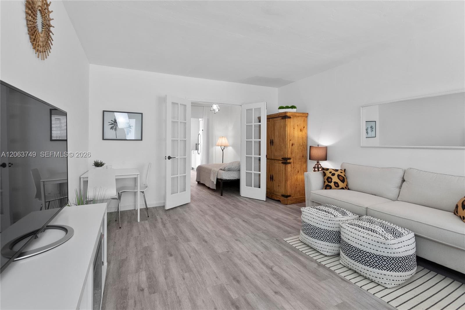641 Espanola Way # 24, Miami Beach FL 33139
