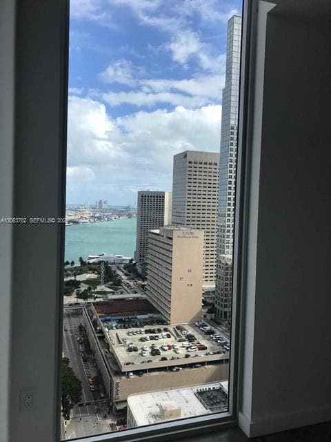 151 SE 1st St # 2801, Miami FL 33131