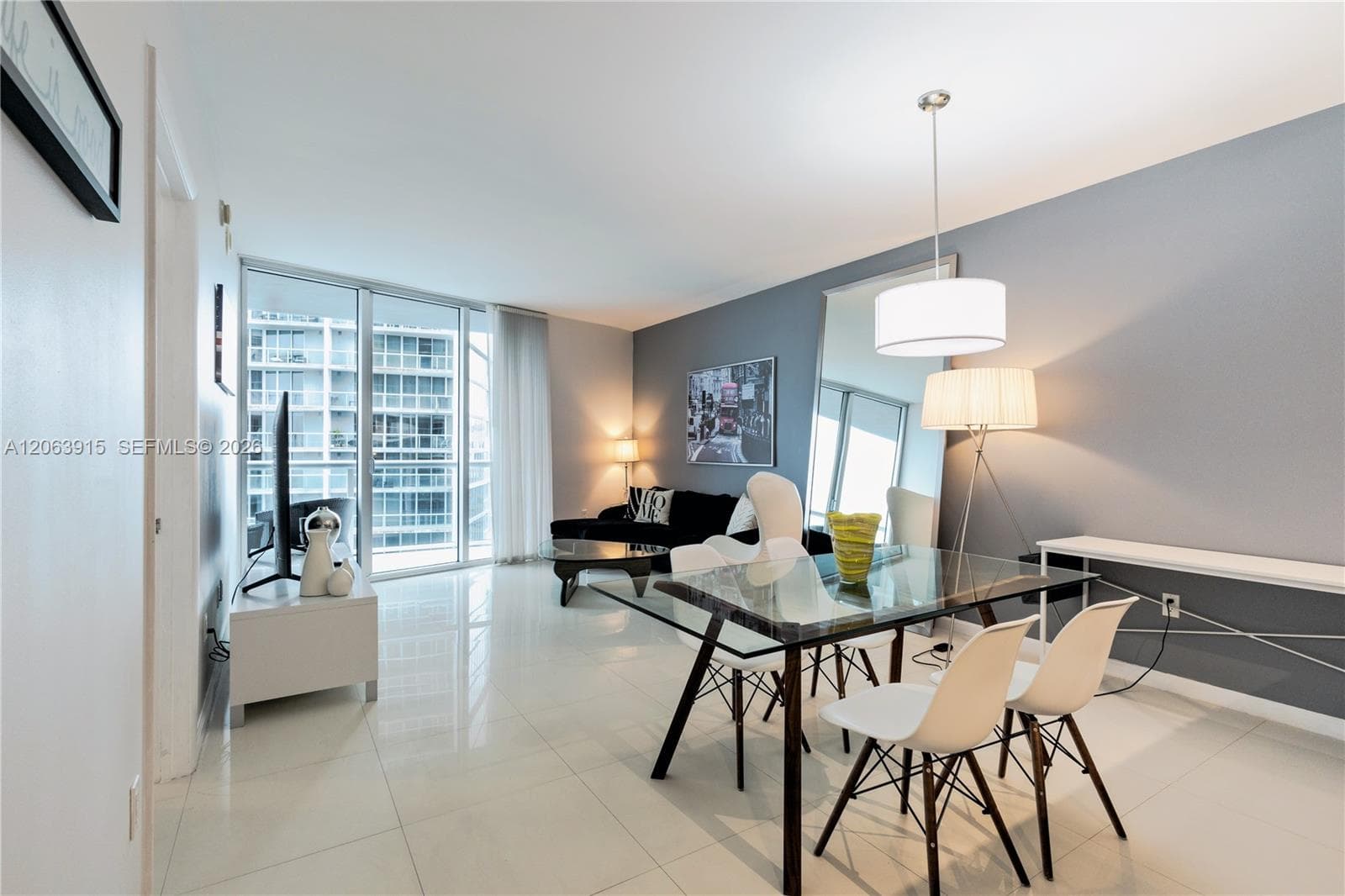 475 Brickell Ave # 4511, Miami FL 33131