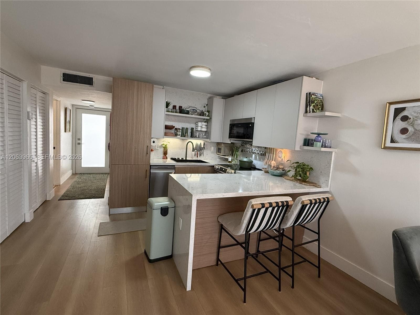 1666 West Ave # 305, Miami Beach FL 33139
