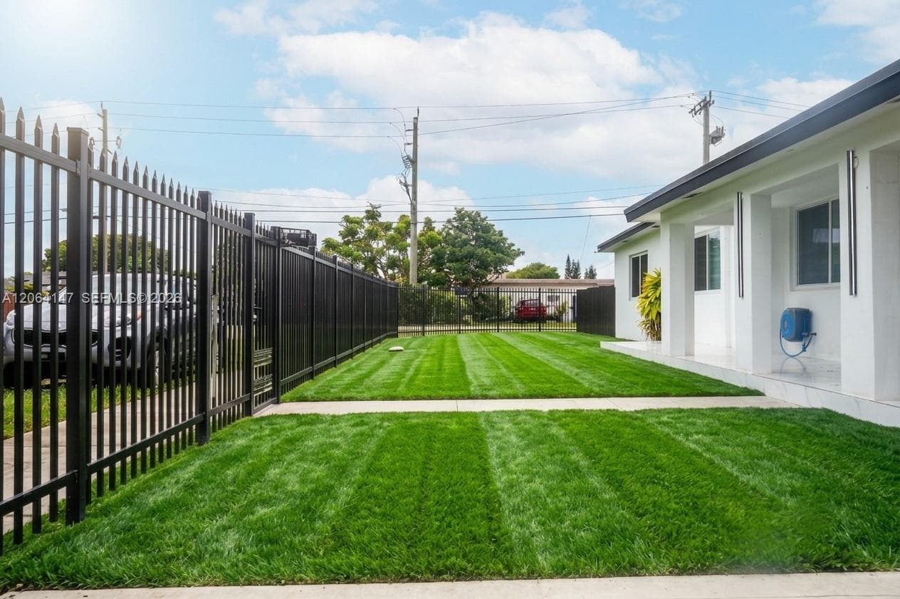 10860 SW 217th Ter, Miami FL 33170