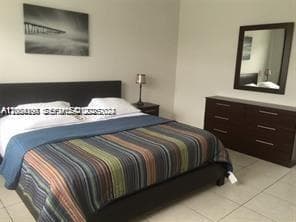 200 S Shore Dr # 7, Miami Beach FL 33141