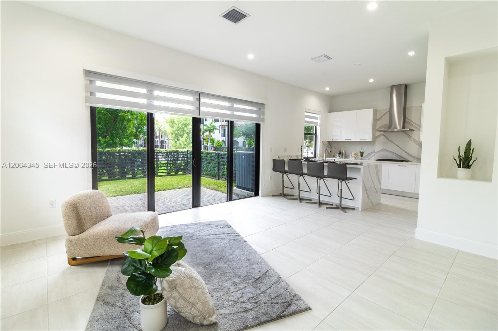 4311 NW 82nd Ave, Doral FL 33166