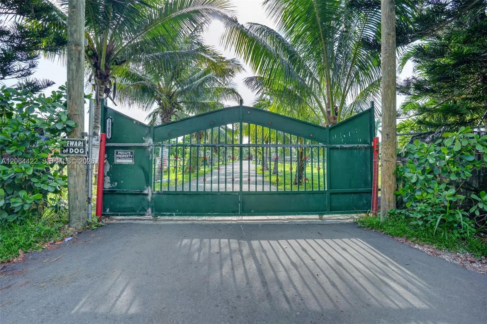 13405 SW 199th Ave, Miami FL 33196