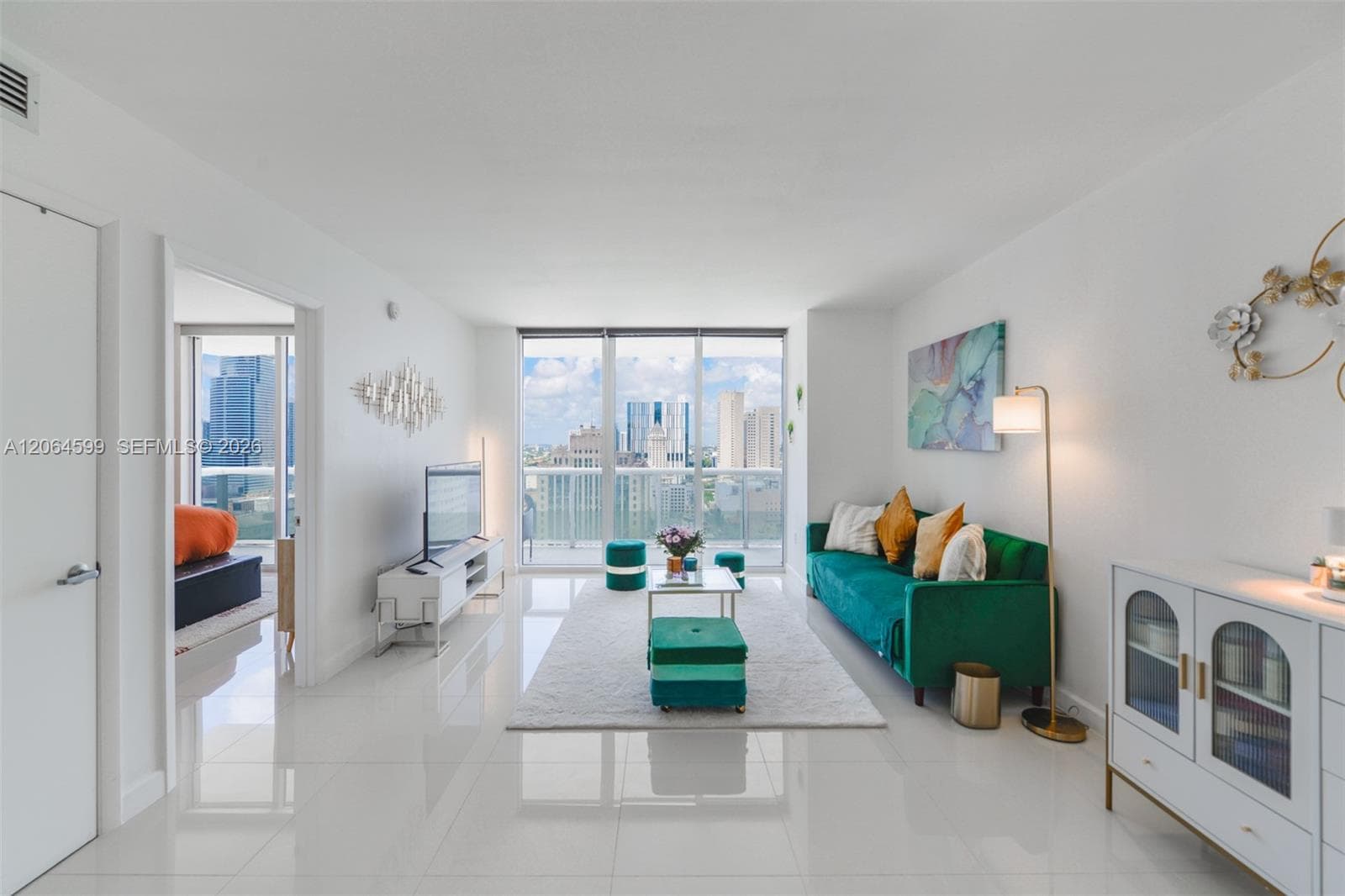 50 Biscayne Blvd # 2505, Miami FL 33132
