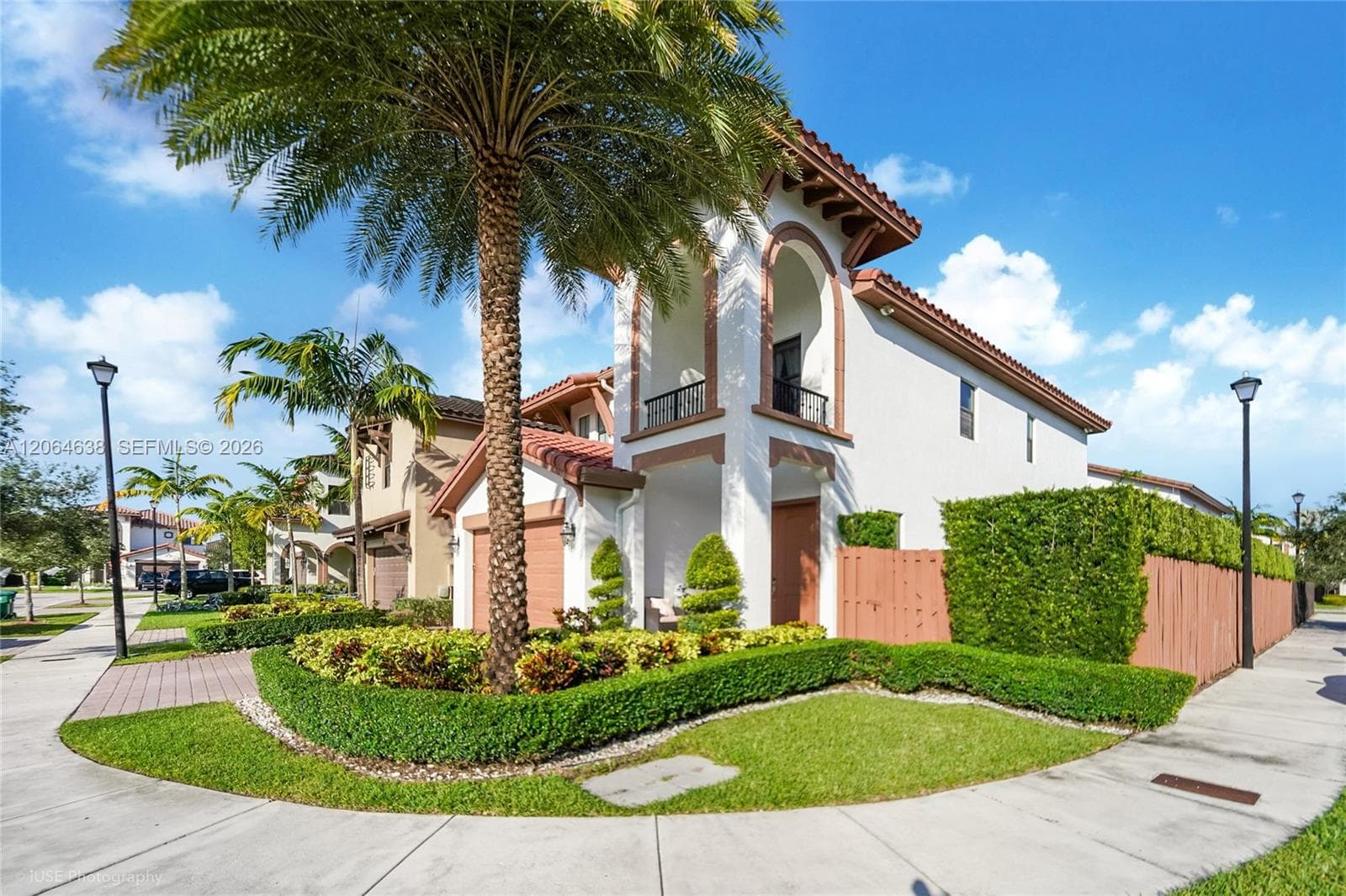 8723 NW 102nd Pl, Doral FL 33178