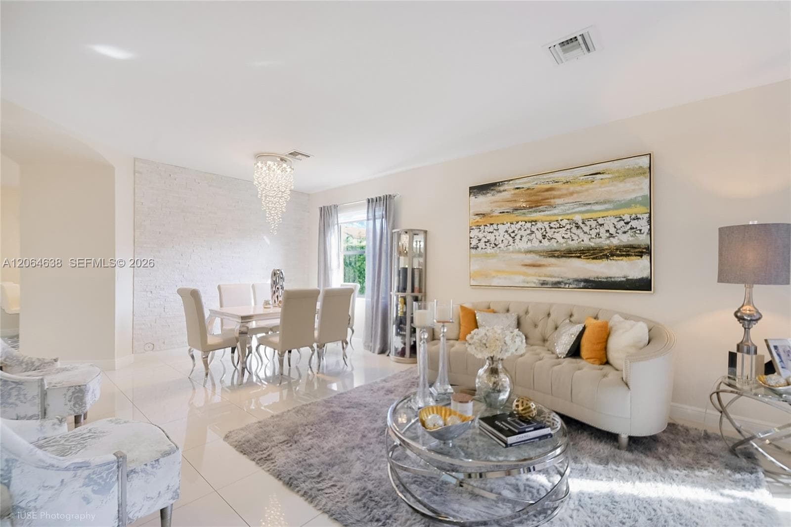 8723 NW 102nd Pl, Doral FL 33178