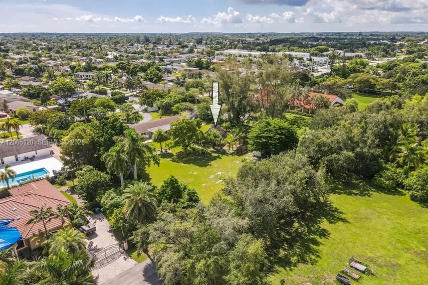 18900 SW 127th Ave, Miami FL 33177