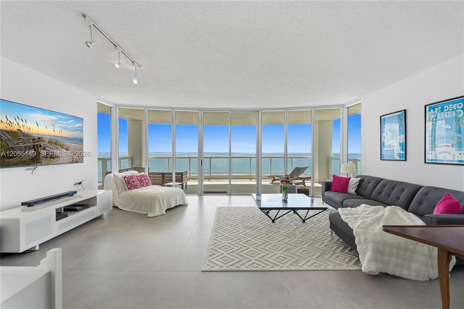 4201 Collins Ave # 1503, Miami Beach FL 33140