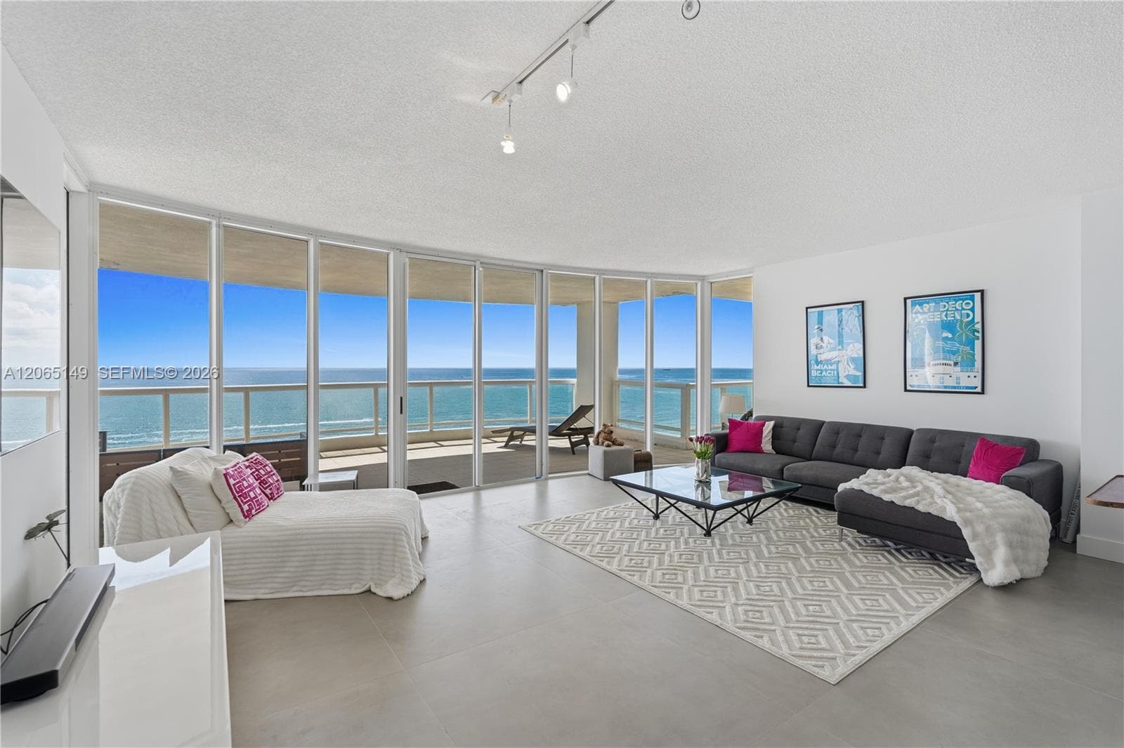 4201 Collins Ave # 1503, Miami Beach FL 33140