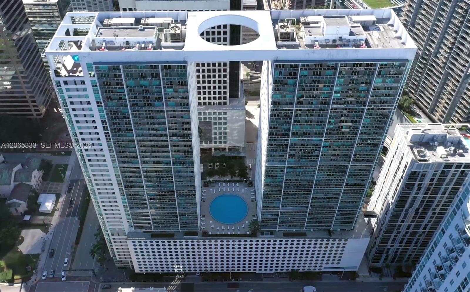 55 SE 6th St # 4305, Miami FL 33131
