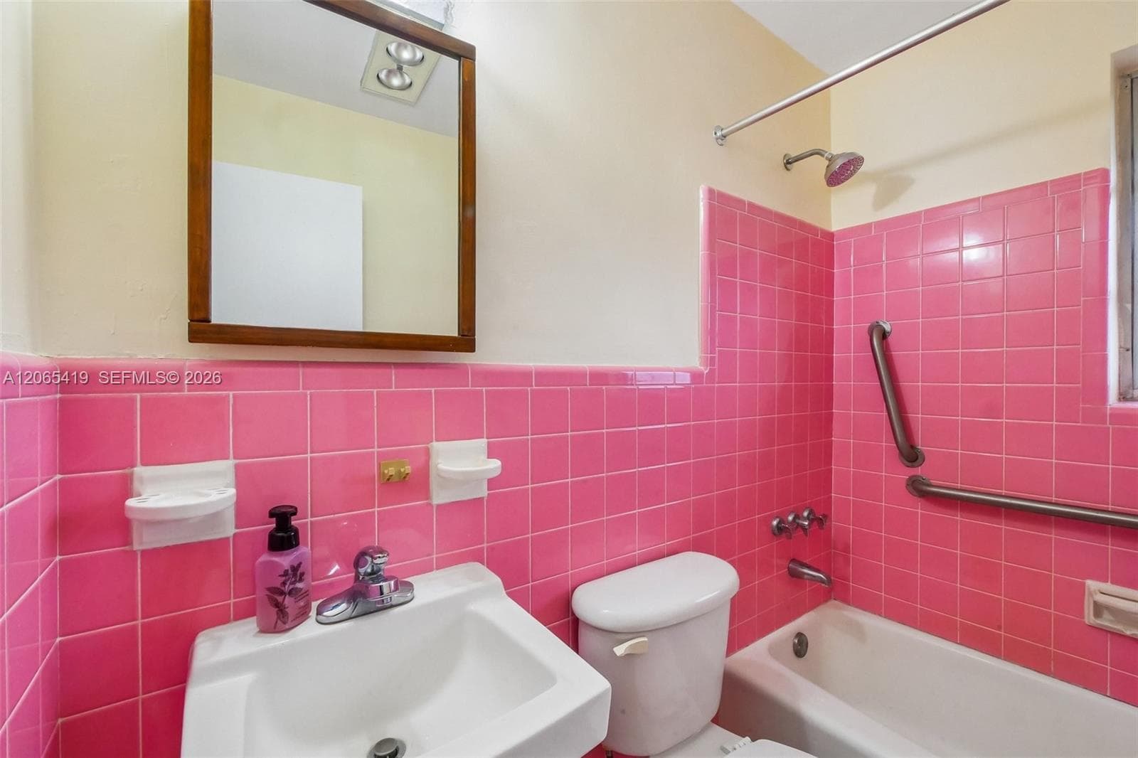 3881 W Flagler St # 316, Miami FL 33134