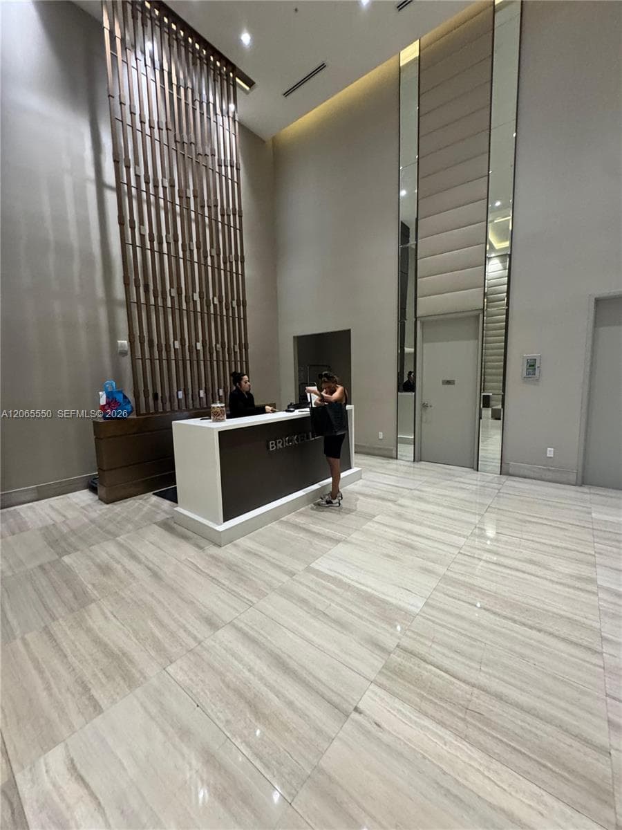 1010 SW 2nd Ave # 607, Miami FL 33130