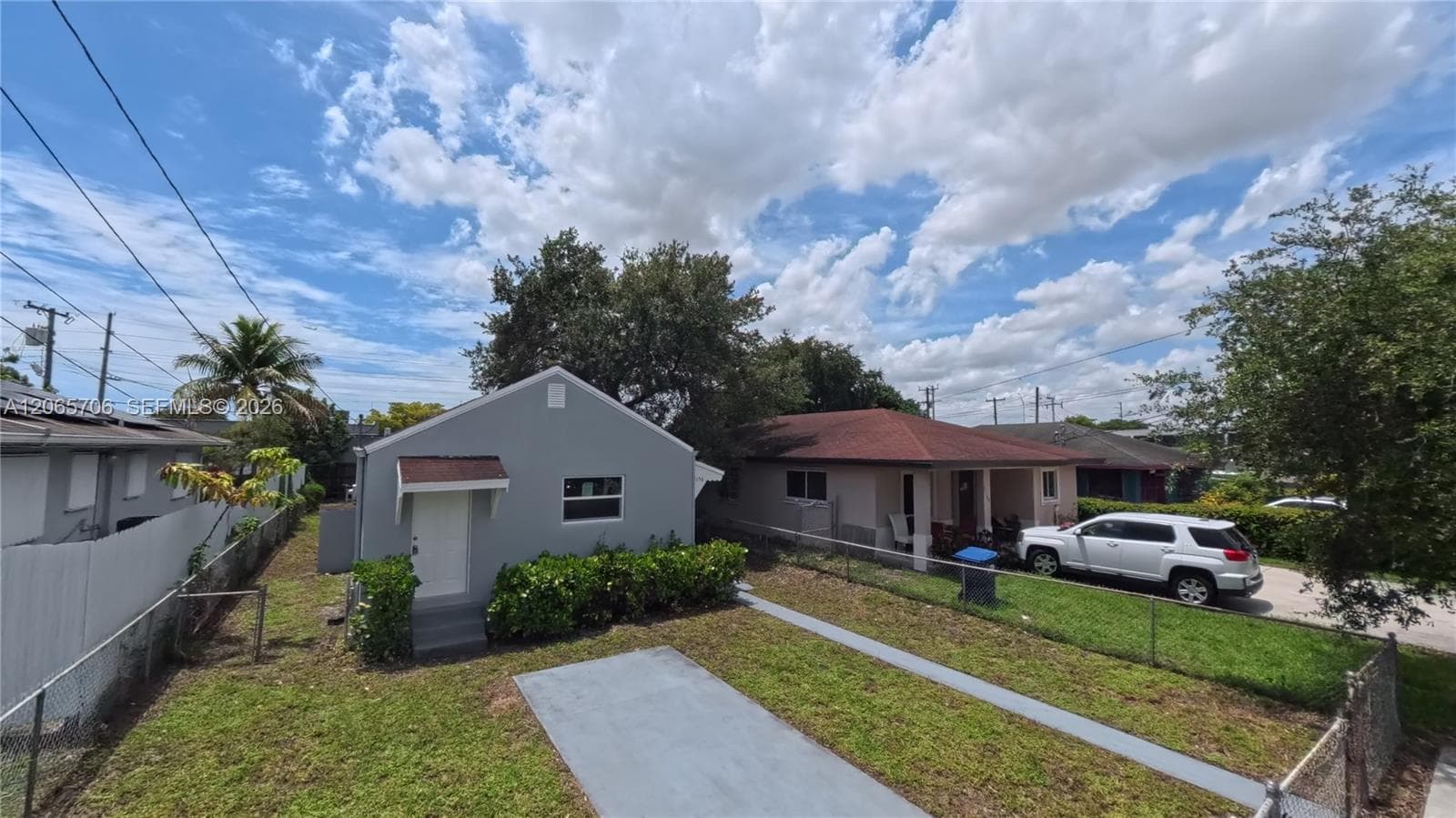 3156 NW 55th St, Miami FL 33142