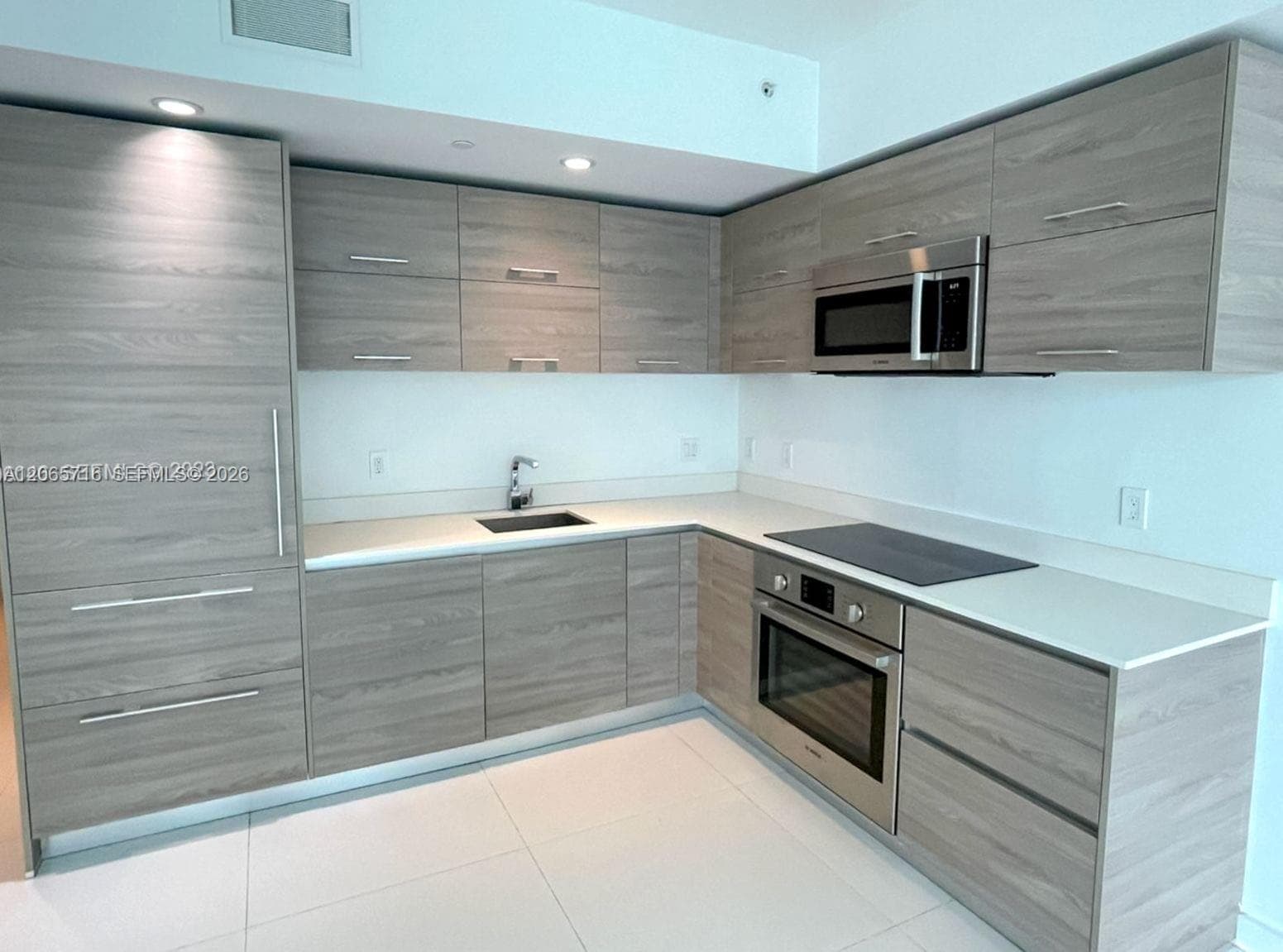 1300 S Miami Ave # 1008, Miami FL 33130