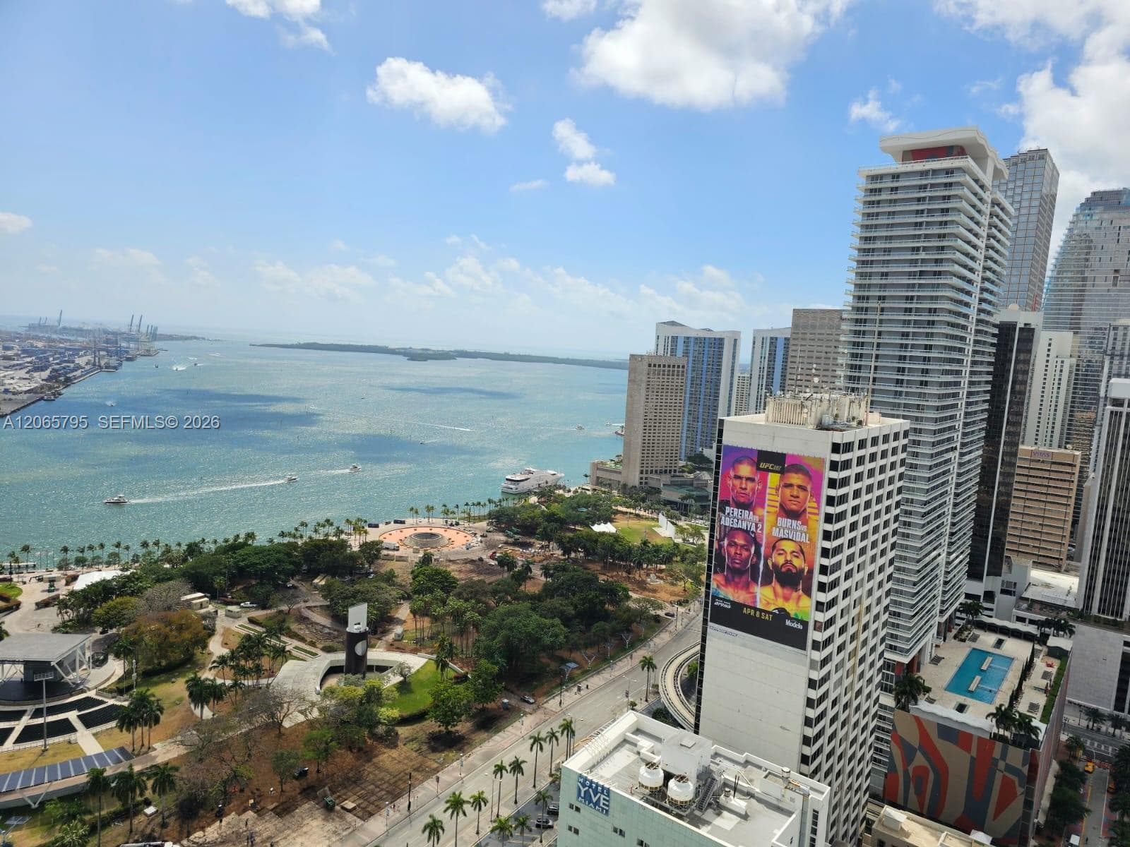 244 Biscayne Blvd # 3707, Miami FL 33132