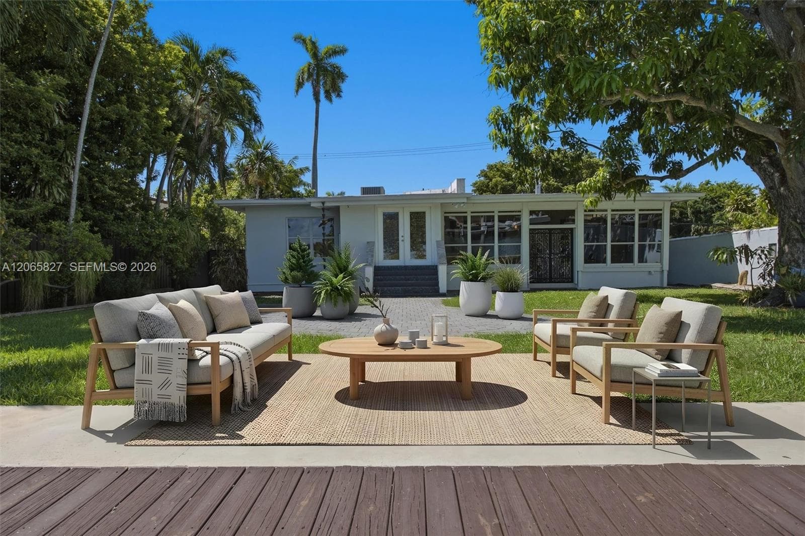 1525 Calais Dr, Miami Beach FL 33141