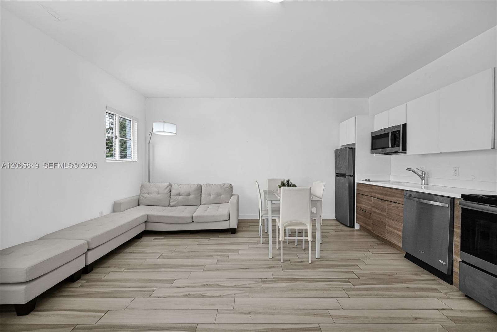 1560 Meridian Ave # 207, Miami Beach FL 33139