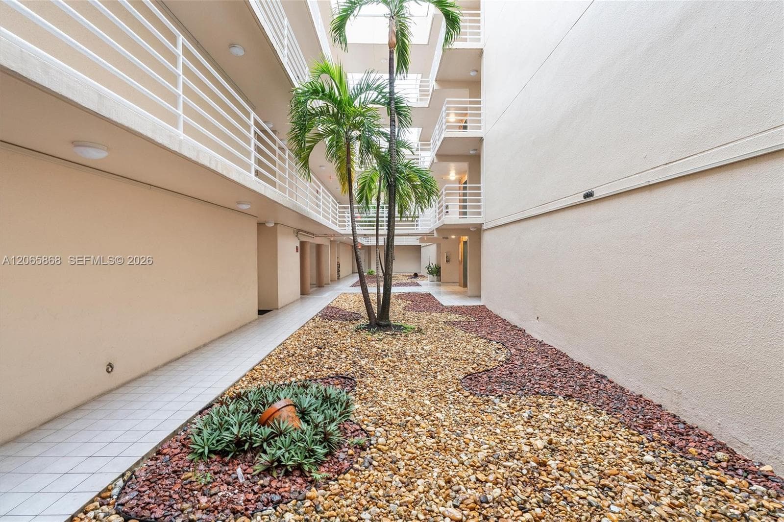 8050 NW 8th St # 1110, Miami FL 33126
