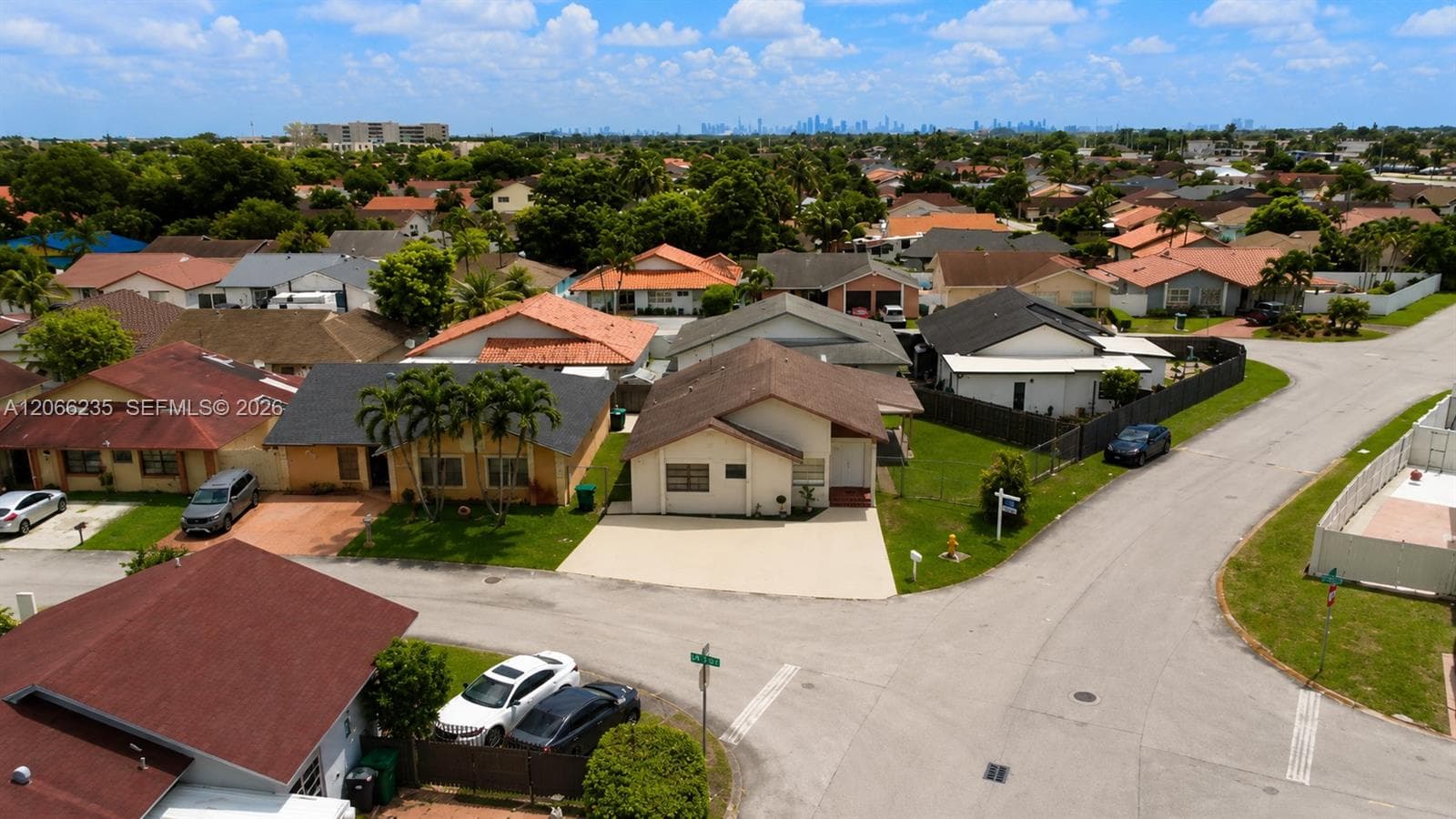 764 SW 99th Ct Cir, Miami FL 33174