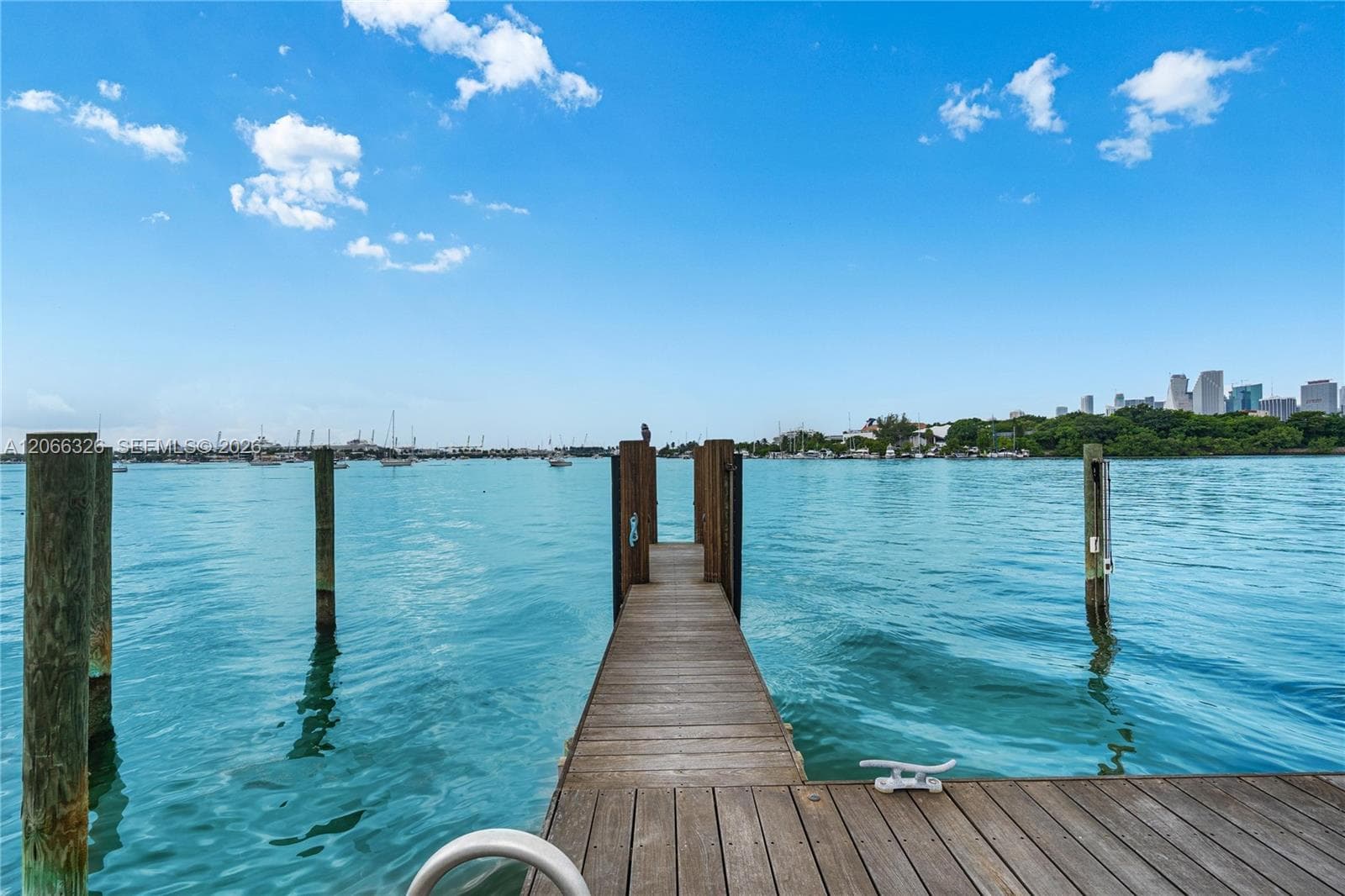 1120 Venetian Way # 1C, Miami FL 33139