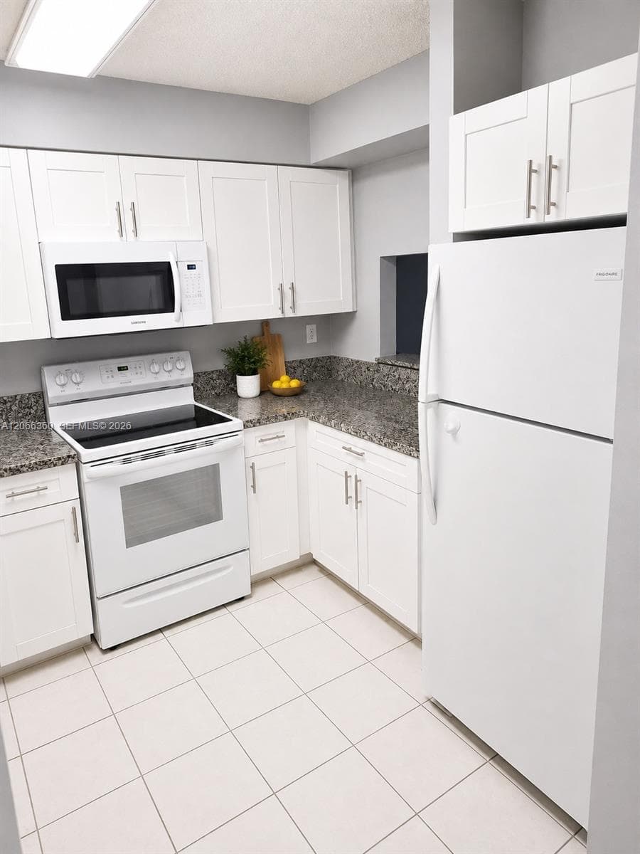 14951 SW 82nd Ln # 502, Miami FL 33193