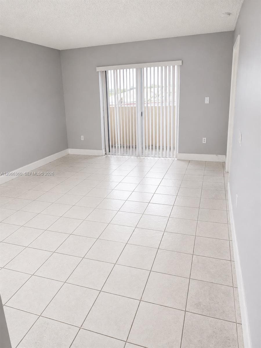 14951 SW 82nd Ln # 502, Miami FL 33193