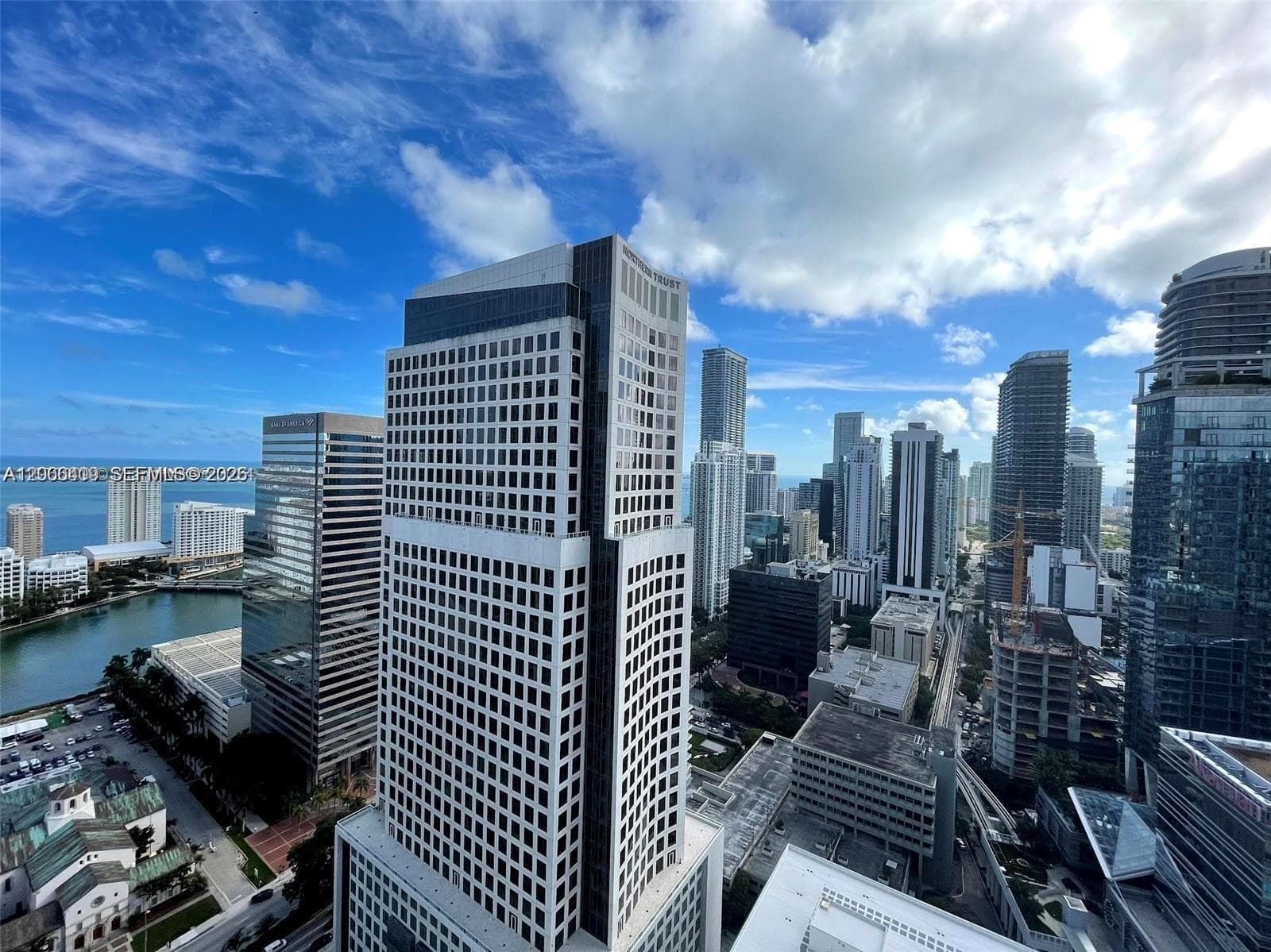 55 SE 6th St # 4102, Miami FL 33131