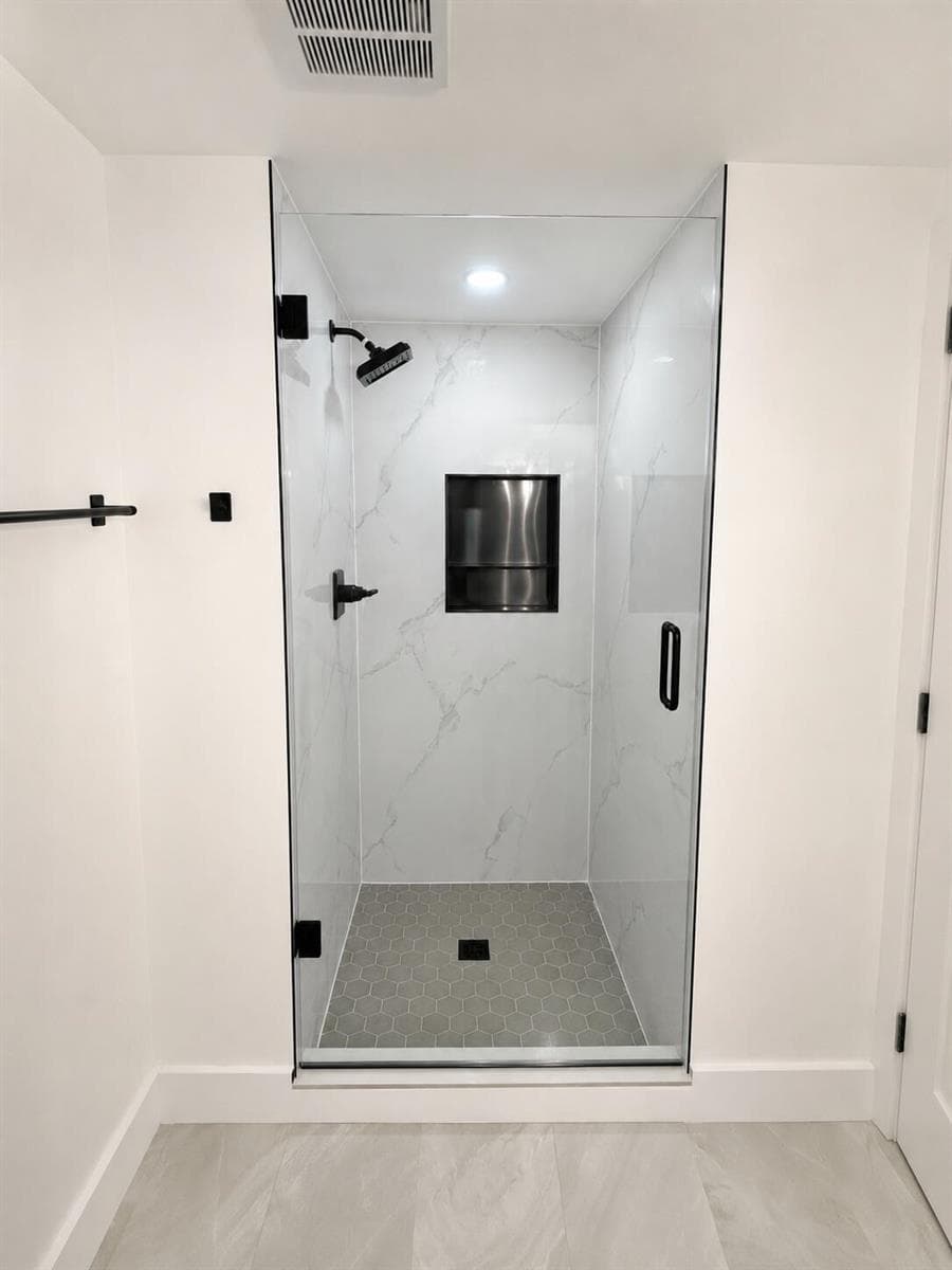 10229 NW 9th St Circle # 103, Miami FL 33172