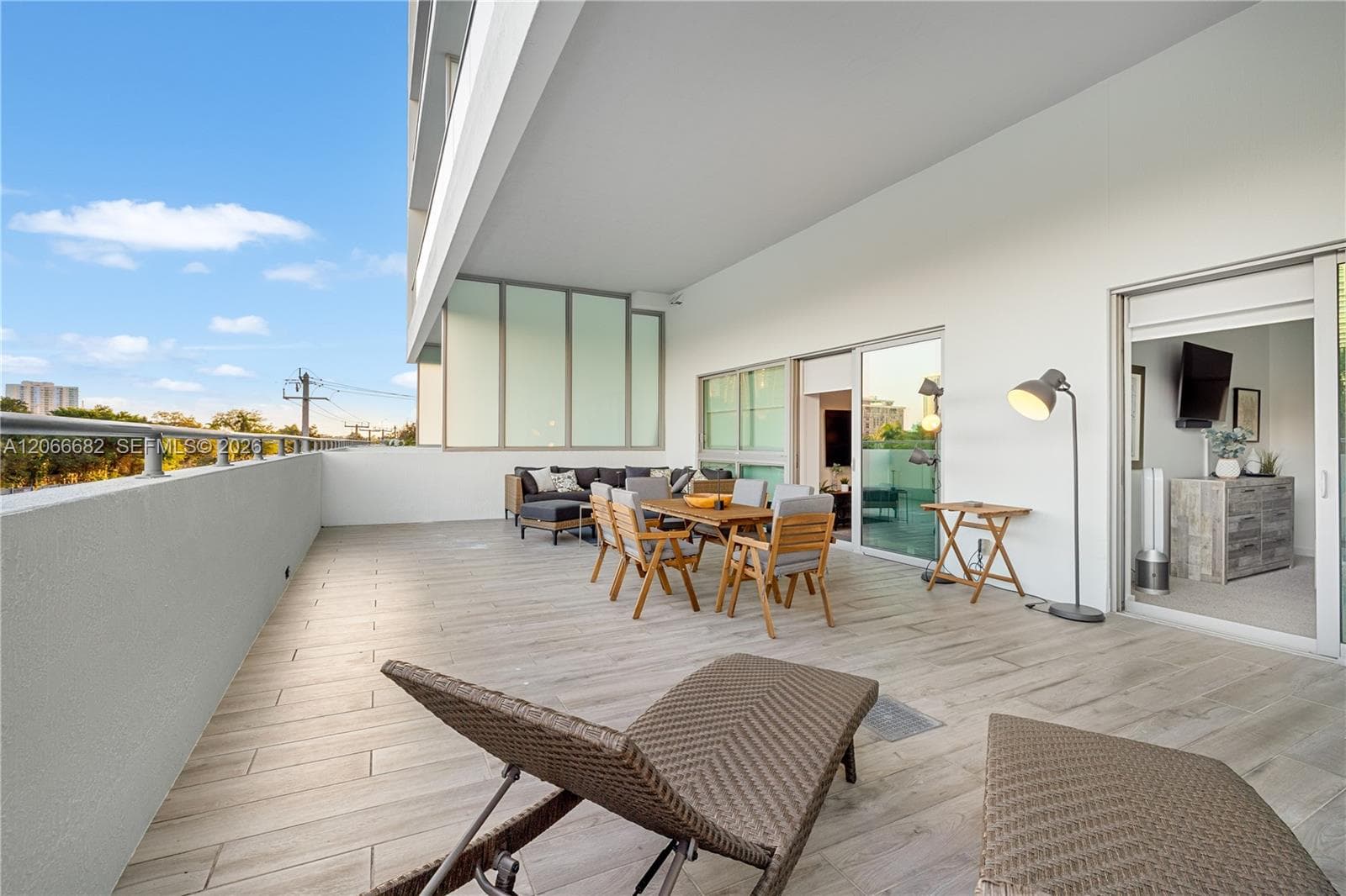 1600 SW 1st Ave # 307, Miami FL 33129