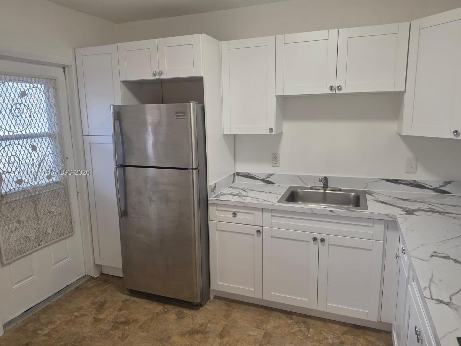 251 NE 187th St # 803, Miami FL 33179