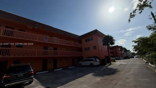 251 NE 187th St # 803, Miami FL 33179