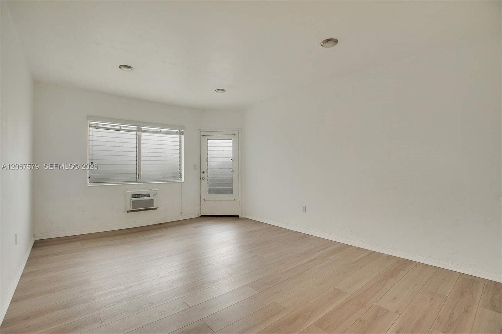 835 Meridian Ave # 3, Miami Beach FL 33139