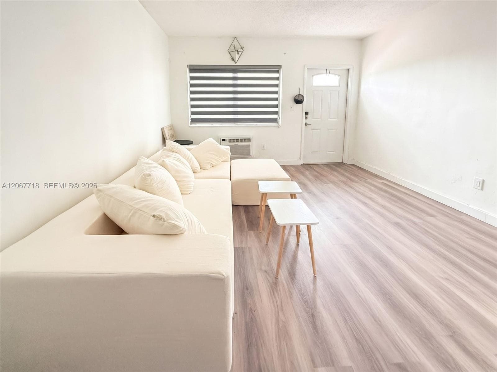 7720 Harding Ave # 3, Miami Beach FL 33141