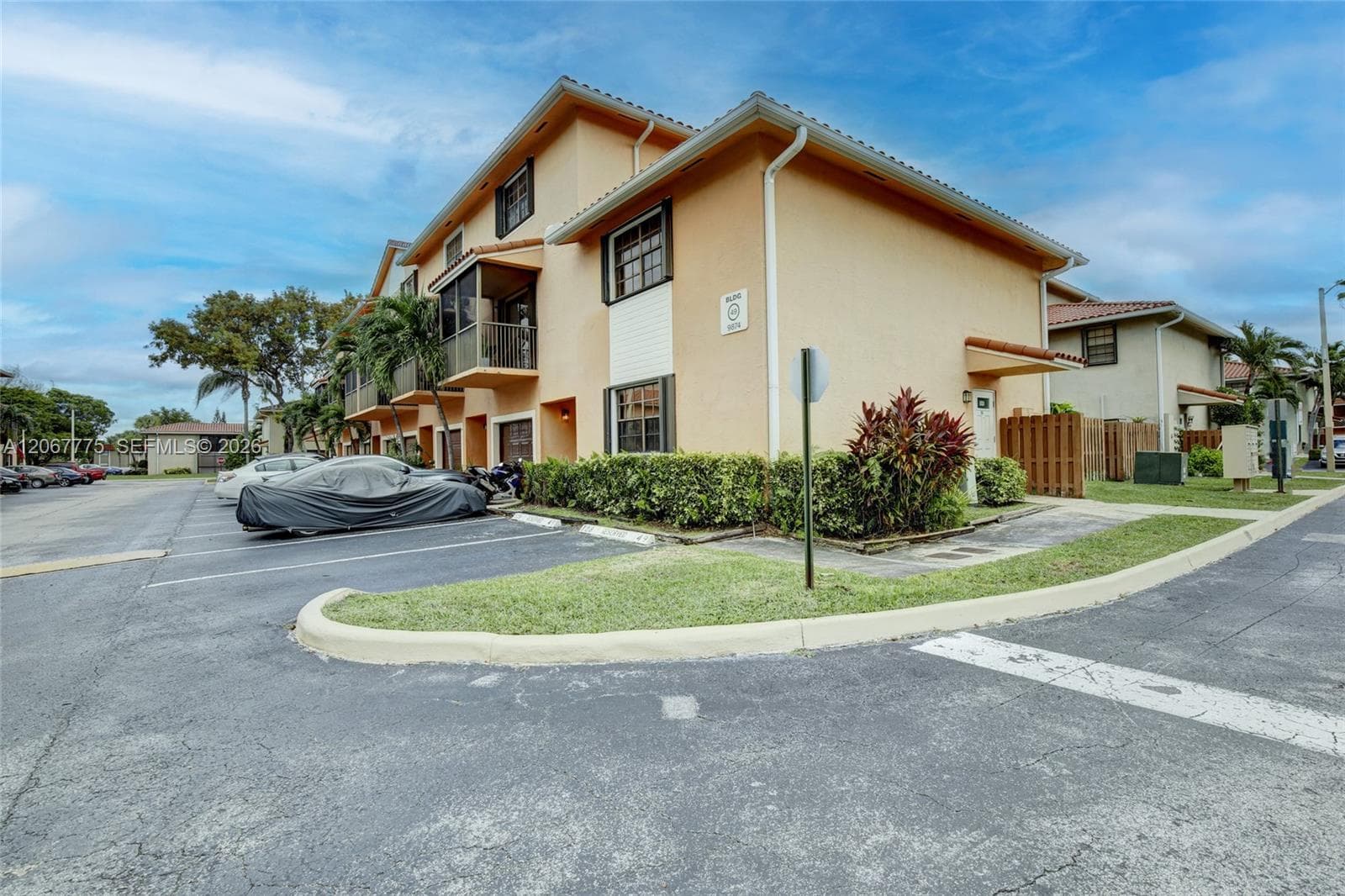 9874 Hammocks Blvd # 49, Miami FL 33196